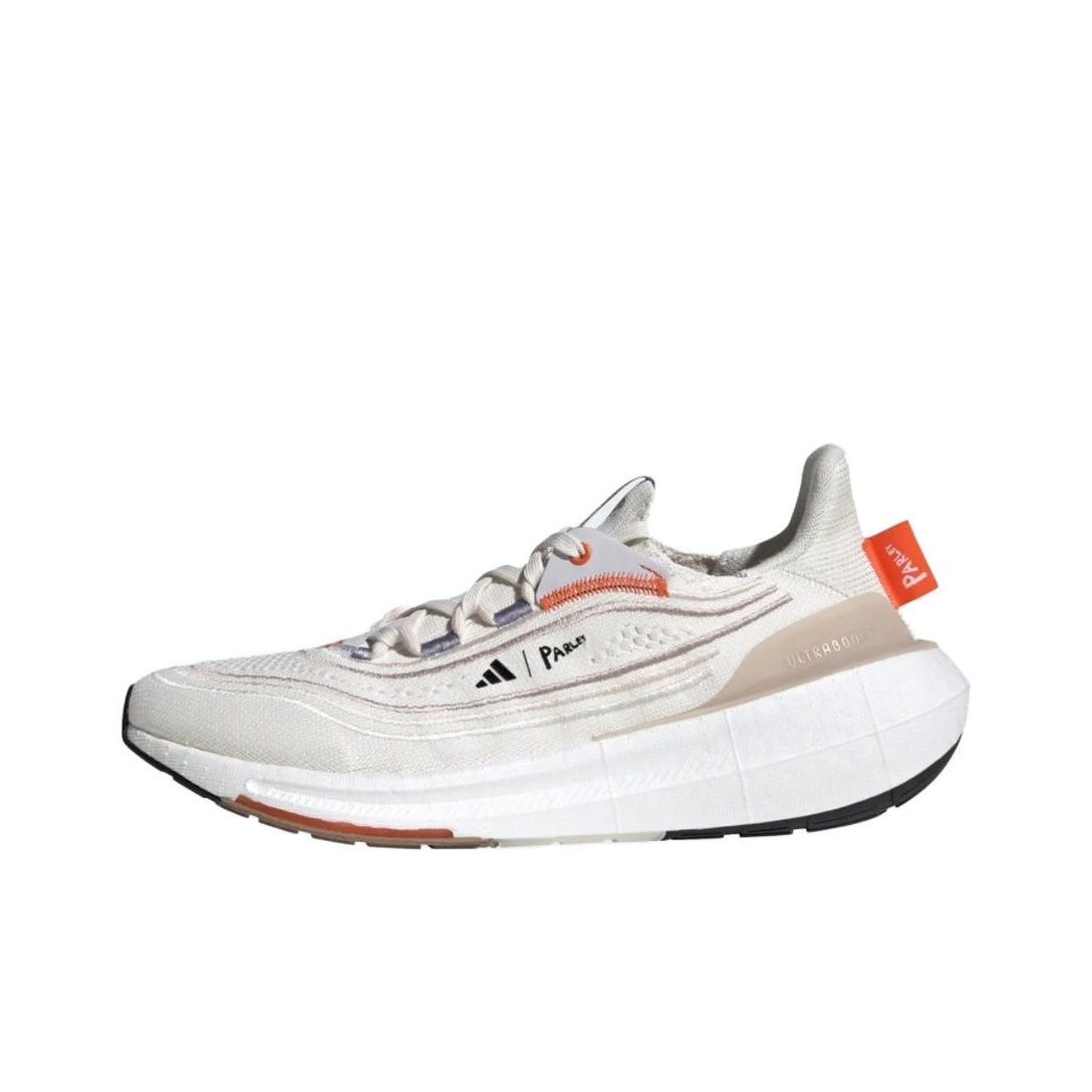 Adidas Shoes Ultraboost Light - أحذية الجري أديداس ألتربوست لايت للجنسين