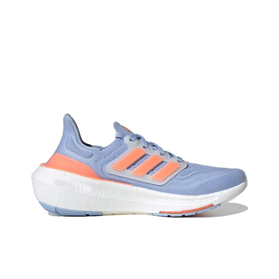 أحذية رياضية نسائية من أديداس  - مراجعة Adidas Shoes Ultraboost Light وسعره