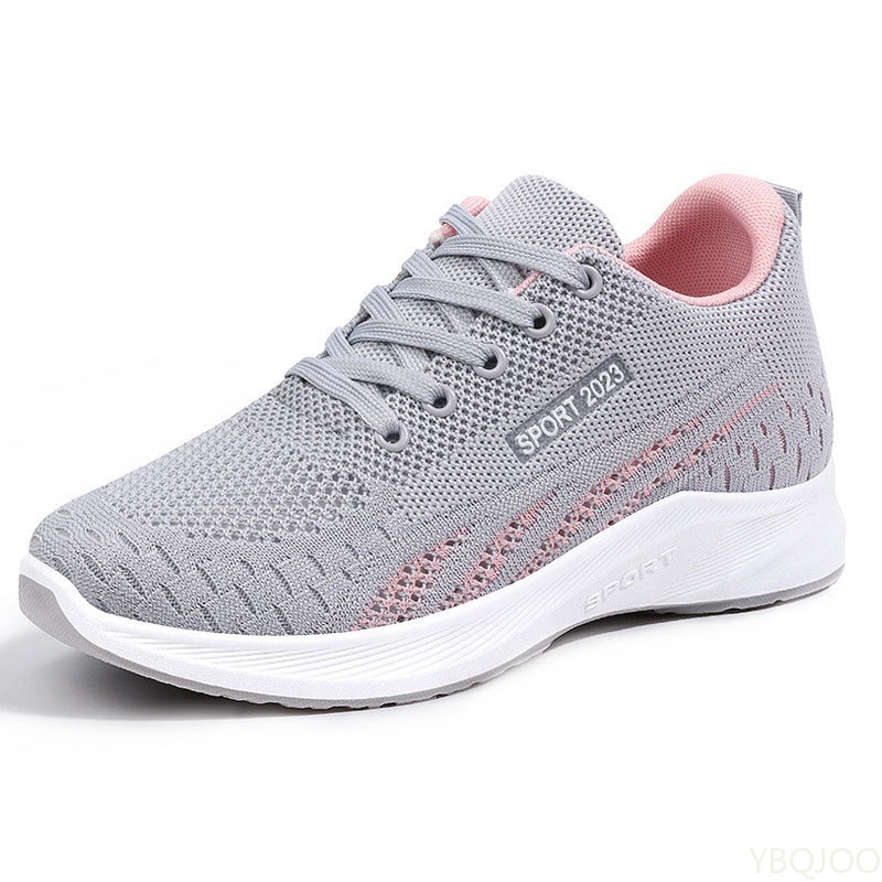 أحذية نسائية رياضية كبيرة الحج - مراجعة Running Gear Shoes وسعره