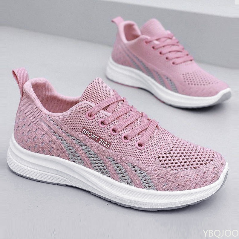 أحذية نسائية رياضية كبيرة الحج - مراجعة Running Gear Shoes وسعره