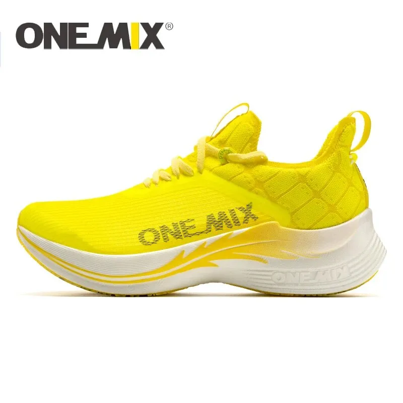 أحذية ONEMIX للجري والماراثون  - مراجعة Running Shoe Carbon وسعره