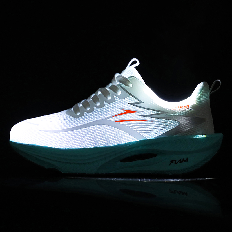 أحذية رياضية نسائية عصرية متعد - مراجعة Running Shoe Carbon وسعره