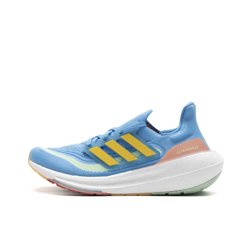 أحذية الجري أديداس ألترابوست ل - مراجعة Adidas Shoes Ultraboost Light وسعره