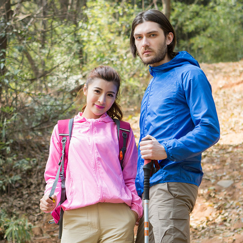 TRVLWEGO في الهواء الطلق تشغيل - مراجعة Reflective Running Jacket وسعره