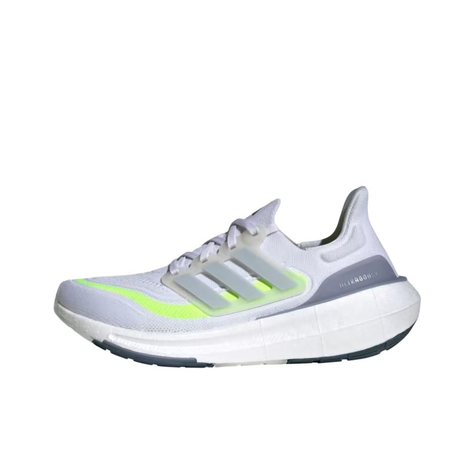 أحذية الجري خفيفة الوزن من أدي - مراجعة Adidas Shoes Ultraboost Light وسعره