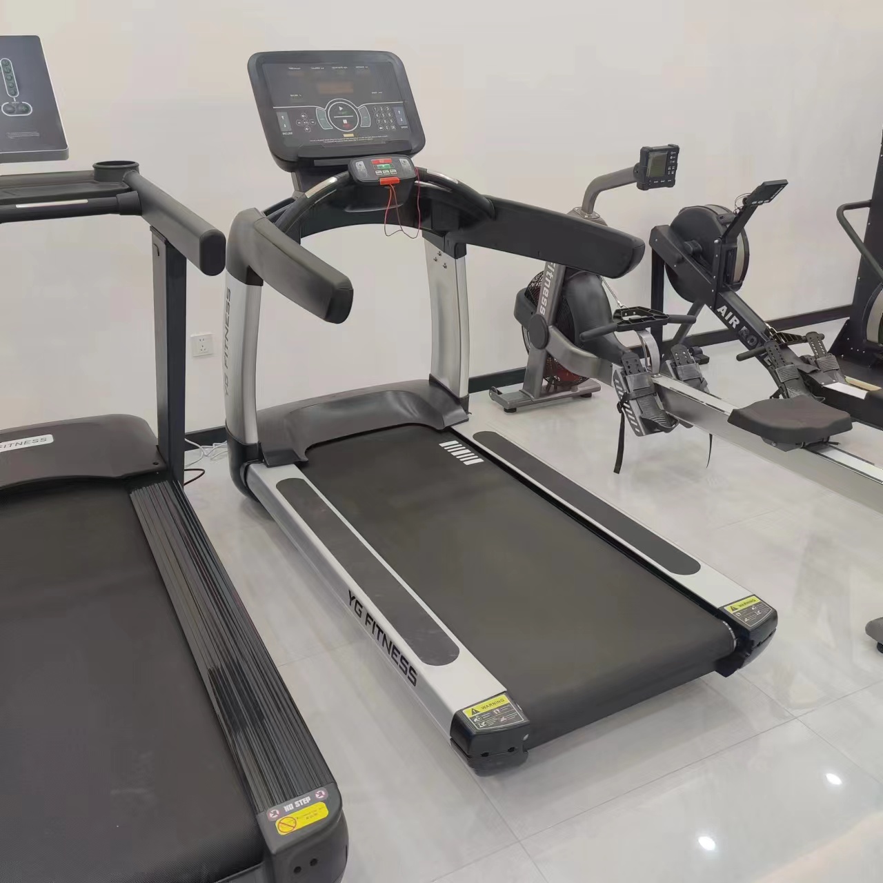 جهاز مشي كهربائي للصالات الريا - مراجعة Running Gear Equipment وسعره